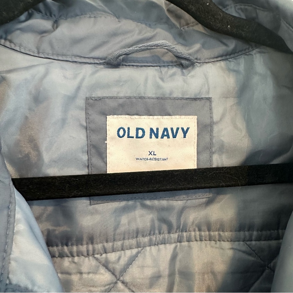 Old Navy Water-Resistant Quilted Shacket in Wintry Waters Blue - Picture 5 of 8